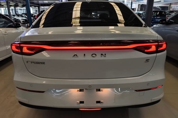 Used AION S 2023 Meizu 580 Lithium Iron Phosphate Rear