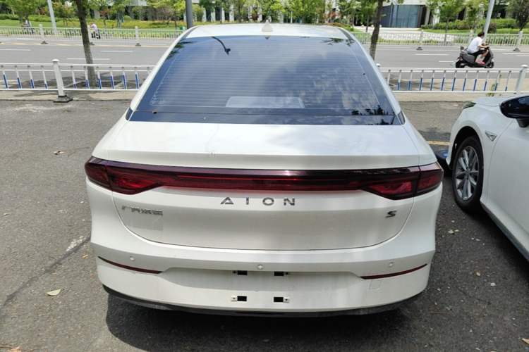 Used AION S 2023 Meizu 580 Lithium Iron Phosphate Rear