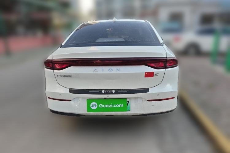 Used AION S 2023 Xuan 580 55.5 kWh Lithium Iron Phosphate Rear