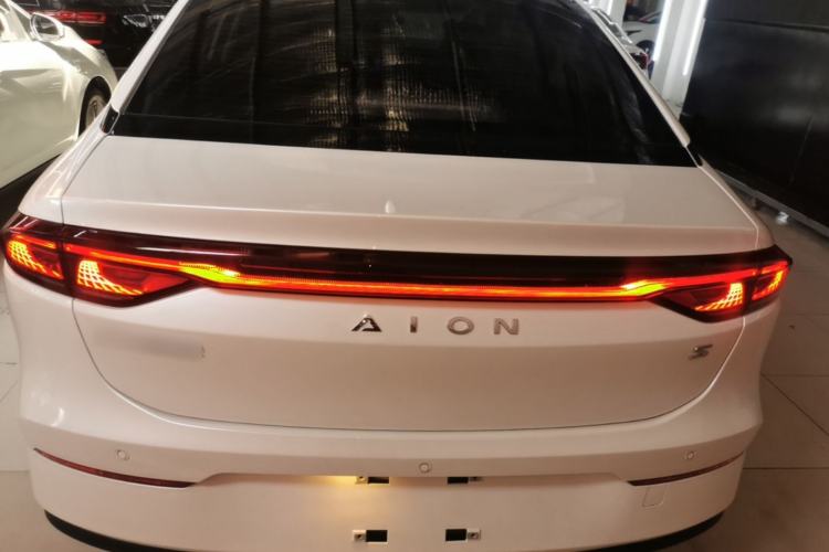 Used AION S 2023 Meizu 580 Lithium Iron Phosphate Rear