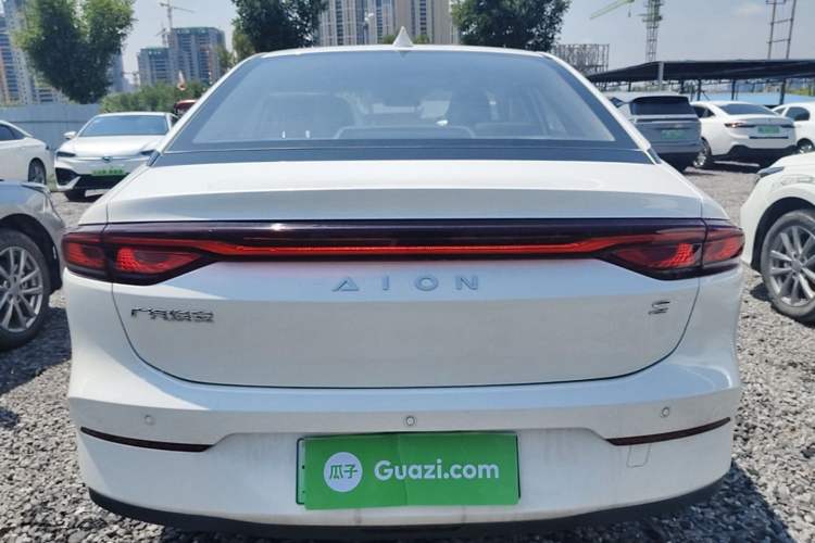 Used AION S 2023 Meizu 580 Lithium Iron Phosphate Rear