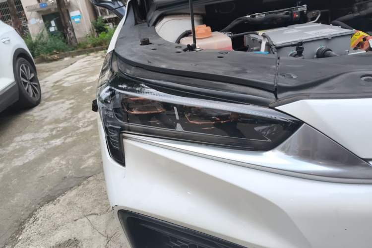 Used AION S 2023 Meizu 580 Lithium Iron Phosphate Right Front Headlight