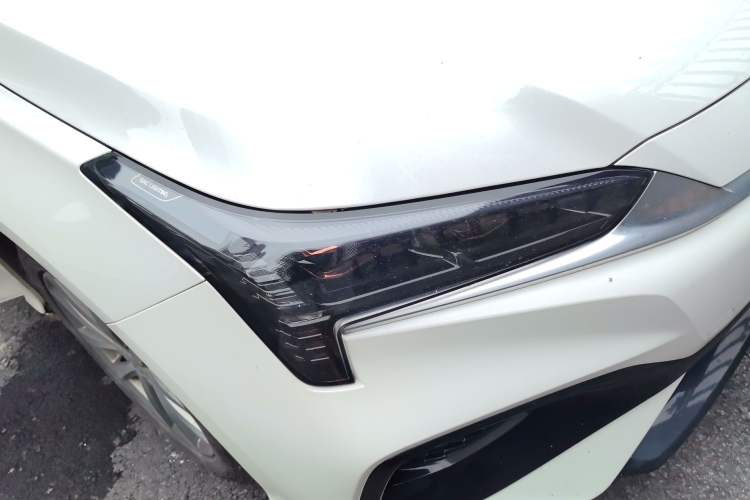 Used AION S 2023 Meizu 580 Lithium Iron Phosphate Right Front Headlight