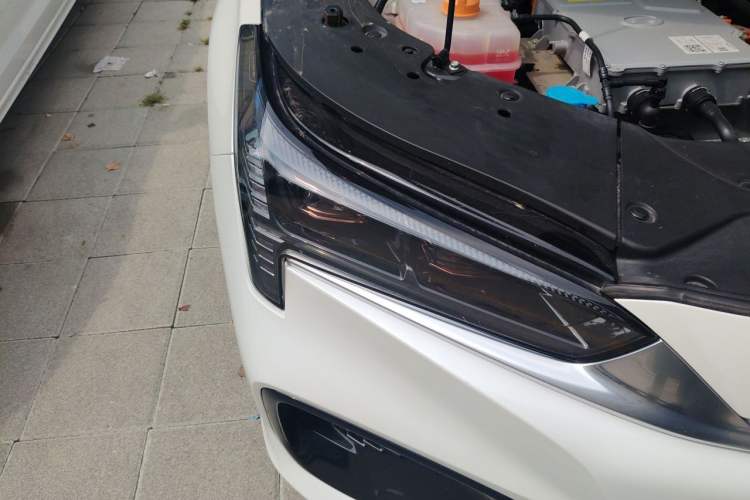 Used AION S 2023 Meizu 580 Lithium Iron Phosphate Right Front Headlight