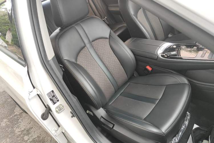 Used AION S 2023 Meizu 580 Lithium Iron Phosphate Right Front Seat