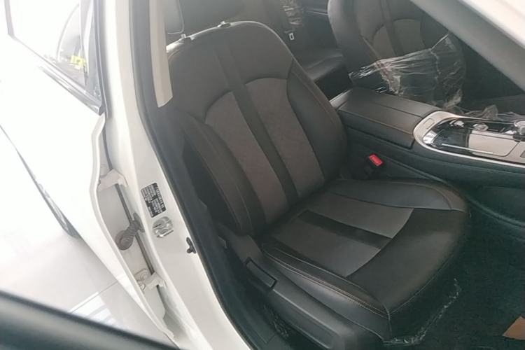 Used AION S 2023 Meizu 580 Lithium Iron Phosphate Right Front Seat