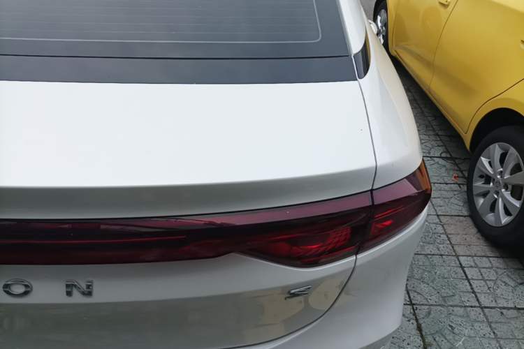 Used AION S 2023 Meizu 580 Lithium Iron Phosphate Right Rear Taillight