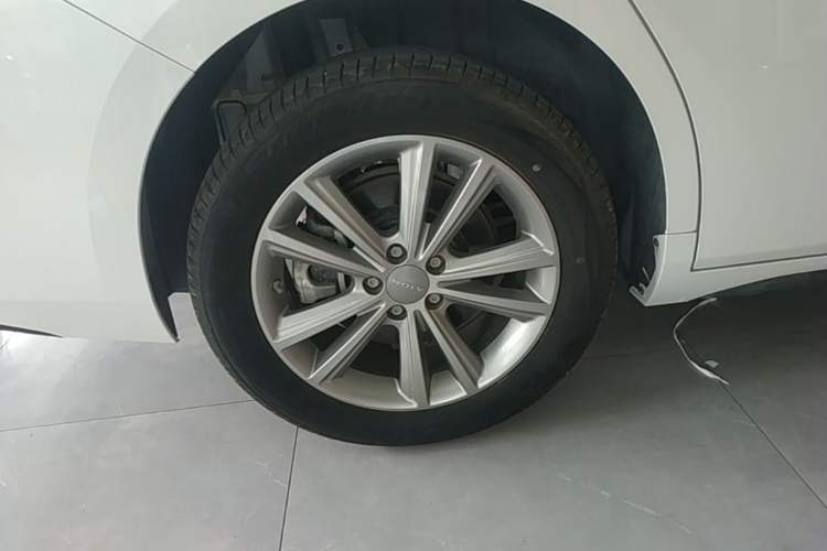 Used AION S 2023 Meizu 580 Lithium Iron Phosphate Right Rear Wheel Hub
