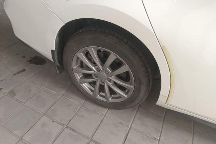 Used AION S 2023 Meizu 580 Lithium Iron Phosphate Right Rear Wheel Hub