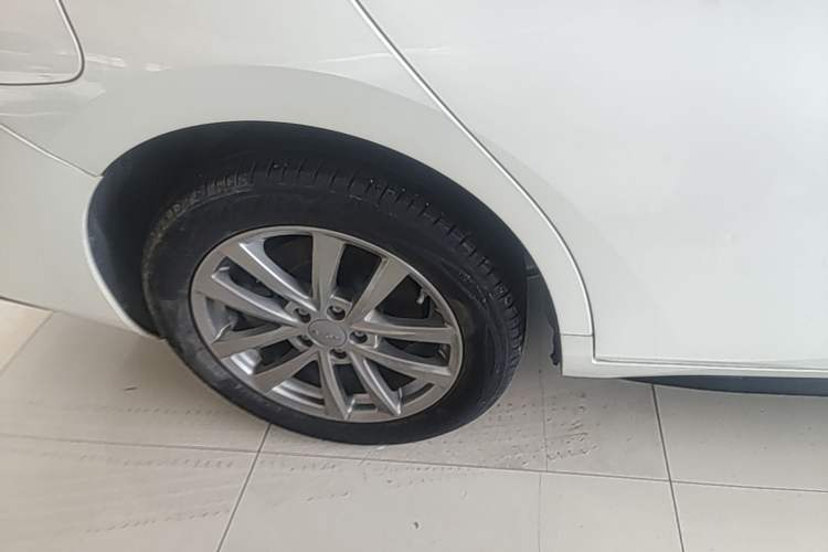 Used AION S 2023 Meizu 580 Lithium Iron Phosphate Right Rear Wheel Hub