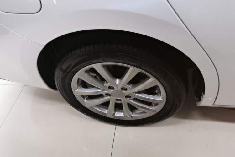 Used AION S 2023 Meizu 580 Lithium Iron Phosphate Right Rear Wheel Hub