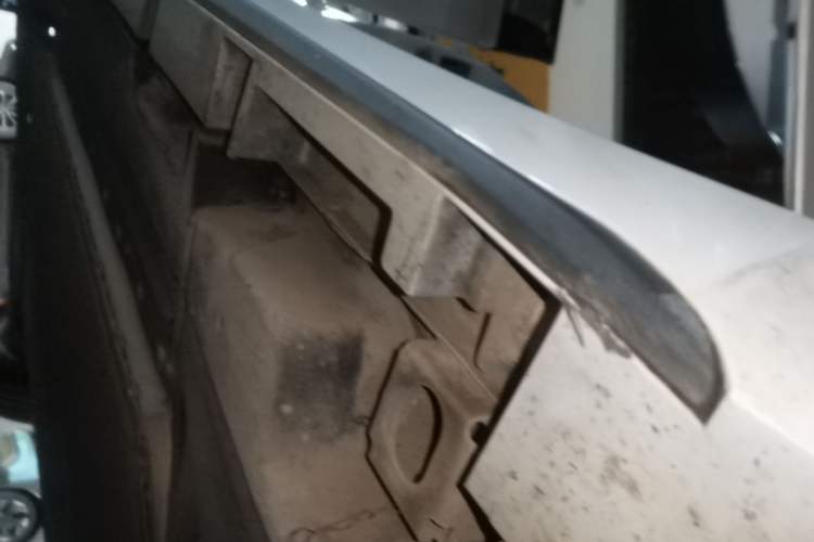 Used AION S 2023 Meizu 580 Lithium Iron Phosphate Right Side Sill