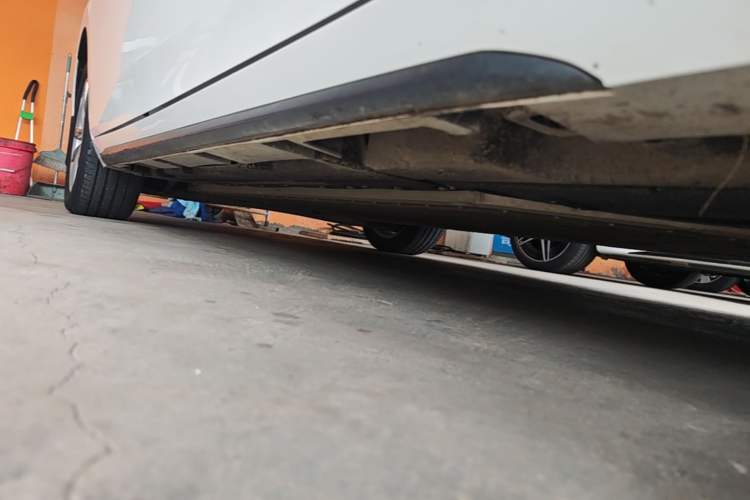 Used AION S 2023 Meizu 580 Lithium Iron Phosphate Right Side Sill