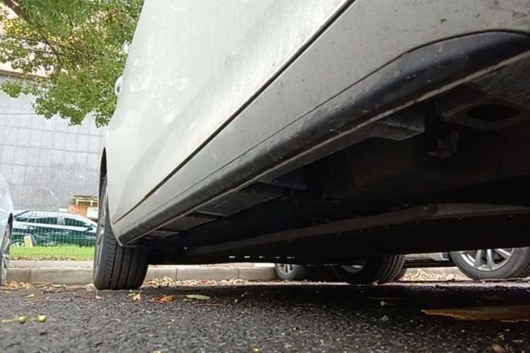 Used AION S 2023 Meizu 580 Lithium Iron Phosphate Right Side Sill