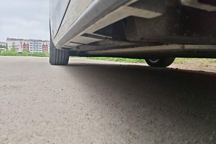 Used AION S 2023 Meizu 580 Lithium Iron Phosphate Right Side Sill