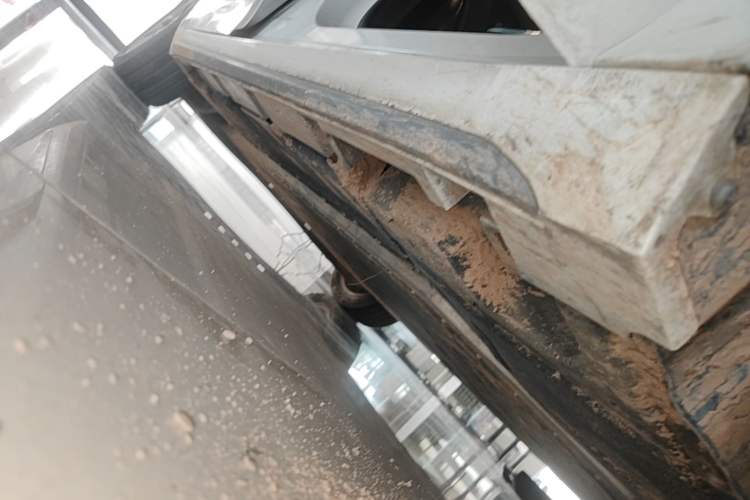 Used AION S 2023 Meizu 580 Lithium Iron Phosphate Right Side Sill