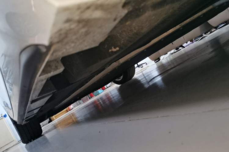Used AION S 2023 Meizu 580 Lithium Iron Phosphate Right Side Sill