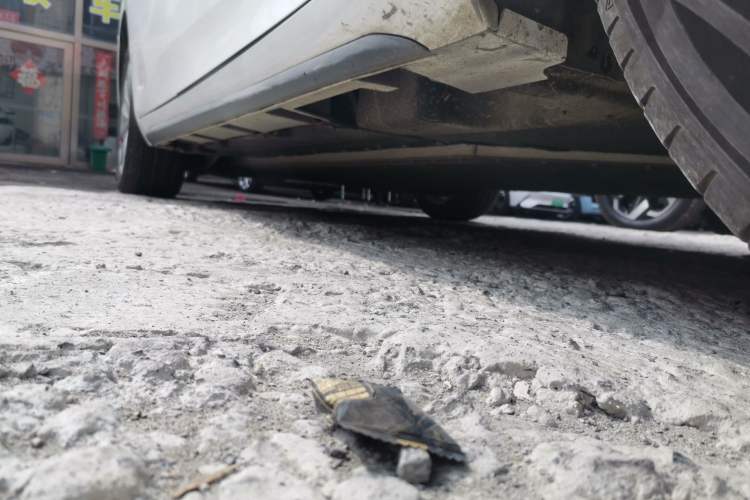 Used AION S 2023 Meizu 580 Lithium Iron Phosphate Right Side Sill