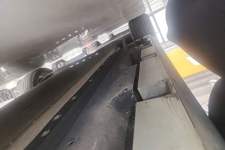 Used AION S 2023 Meizu 580 Lithium Iron Phosphate Right Side Sill
