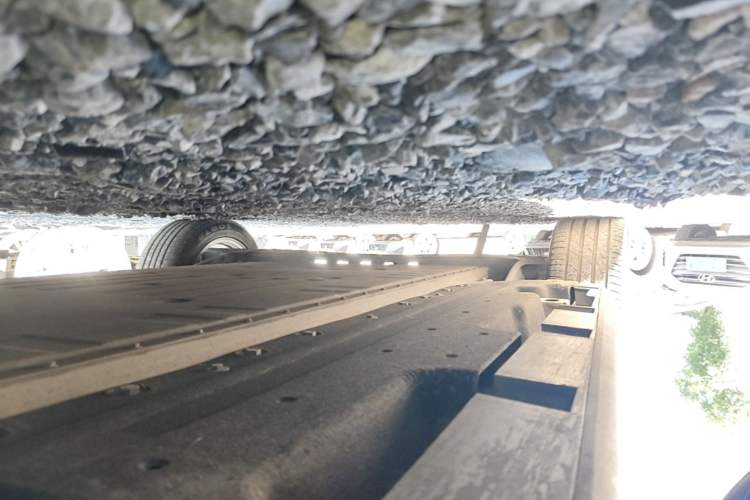 Used AION S 2023 Meizu 580 Lithium Iron Phosphate Right Side Sill