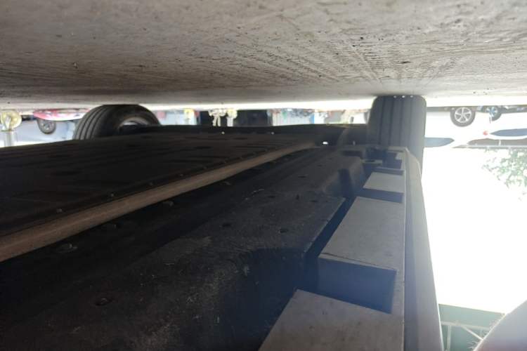 Used AION S 2023 Meizu 580 Lithium Iron Phosphate Right Side Sill