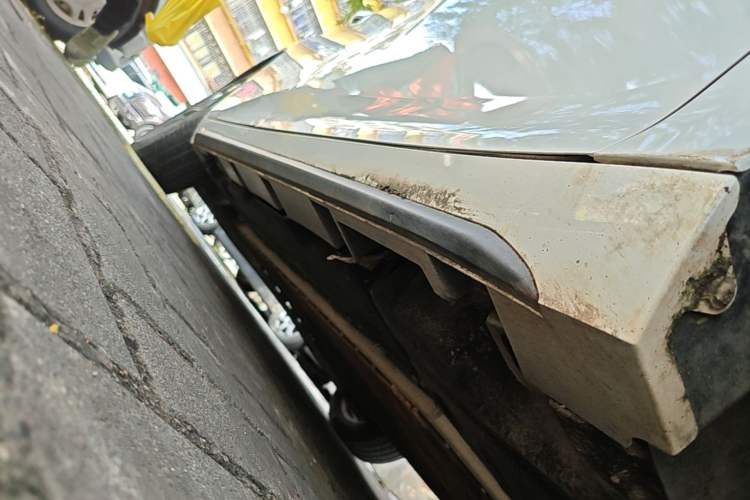 Used AION S 2023 Meizu 580 Lithium Iron Phosphate Right Side Sill
