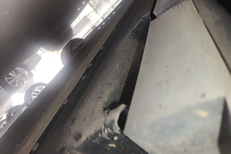 Used AION S 2023 Meizu 580 Lithium Iron Phosphate Right Side Sill
