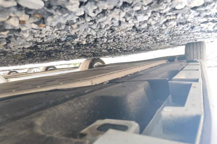 Used AION S 2023 Meizu 580 Lithium Iron Phosphate Right Side Sill