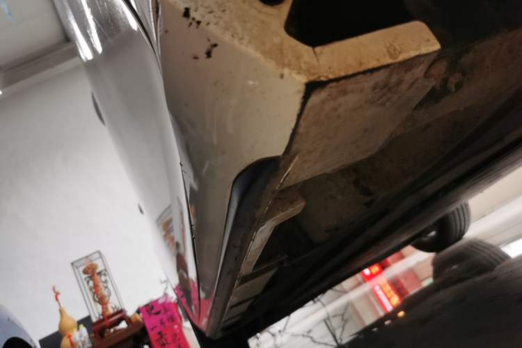 Used AION S 2023 Meizu 580 Lithium Iron Phosphate Right Side Sill