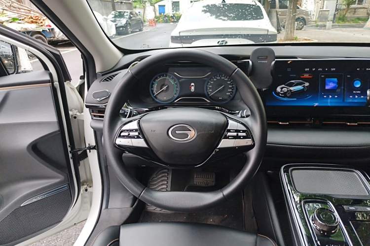 Used AION S 2023 Meizu 580 Lithium Iron Phosphate Steering Wheel