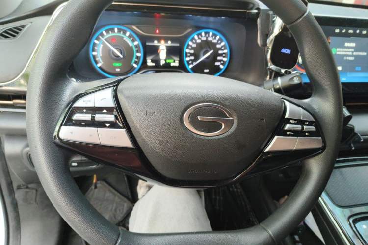 Used AION S 2023 Meizu 580 Lithium Iron Phosphate Steering Wheel
