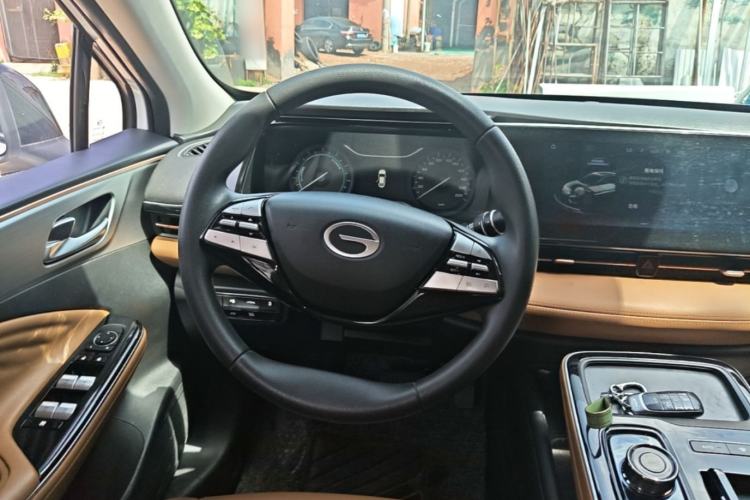 Used AION S 2023 Meizu 580 Lithium Iron Phosphate Steering Wheel