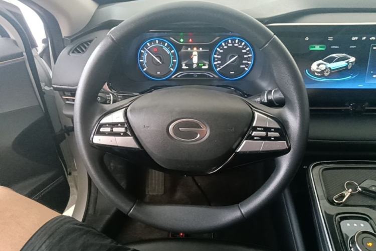 Used AION S 2023 Meizu 580 Lithium Iron Phosphate Steering Wheel