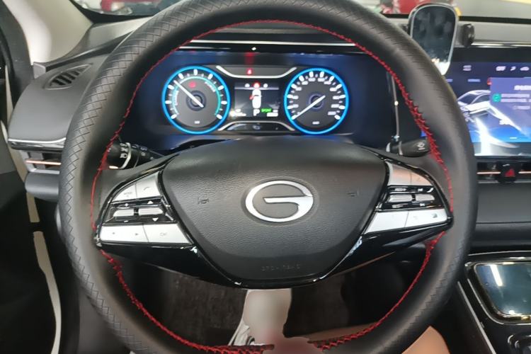 Used AION S 2023 Meizu 580 Lithium Iron Phosphate Steering Wheel