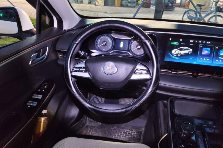 Used AION S 2023 Meizu 580 Lithium Iron Phosphate Steering Wheel