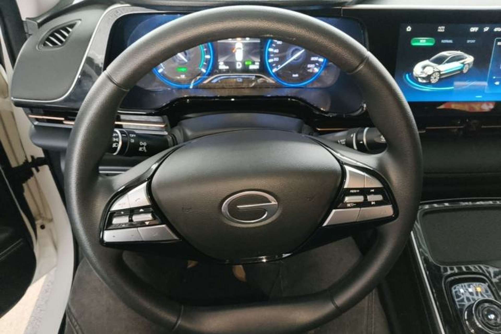 Used AION S 2023 Meizu 580 Lithium Iron Phosphate Steering Wheel