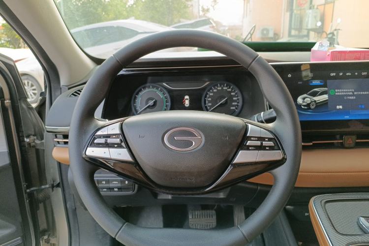 Used AION S 2023 Meizu 580 Lithium Iron Phosphate Steering Wheel
