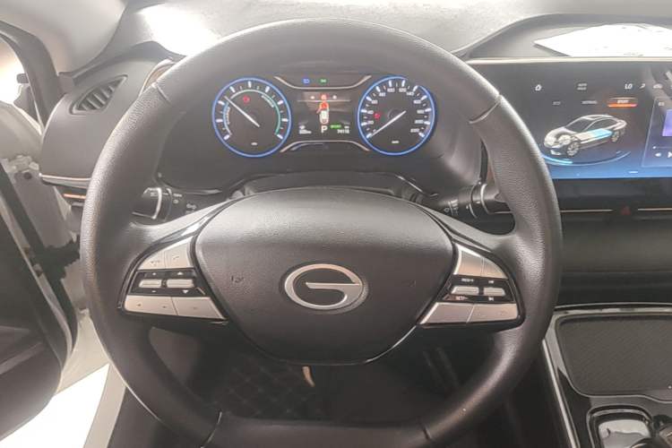Used AION S 2023 Meizu 580 Lithium Iron Phosphate Steering Wheel