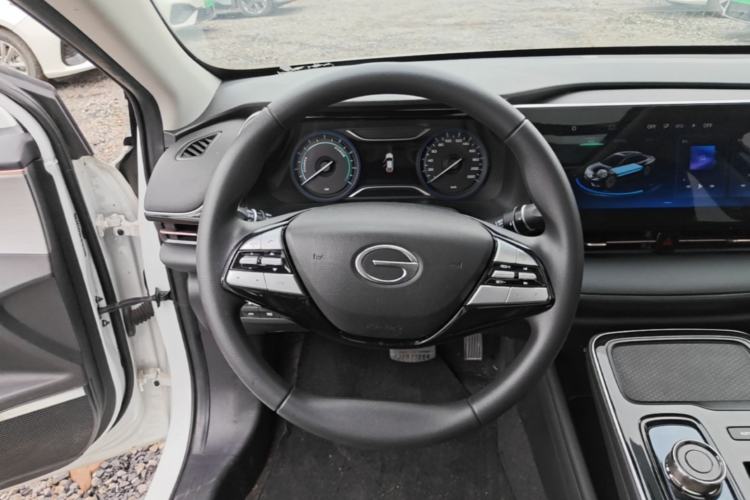 Used AION S 2023 Meizu 580 Lithium Iron Phosphate Steering Wheel