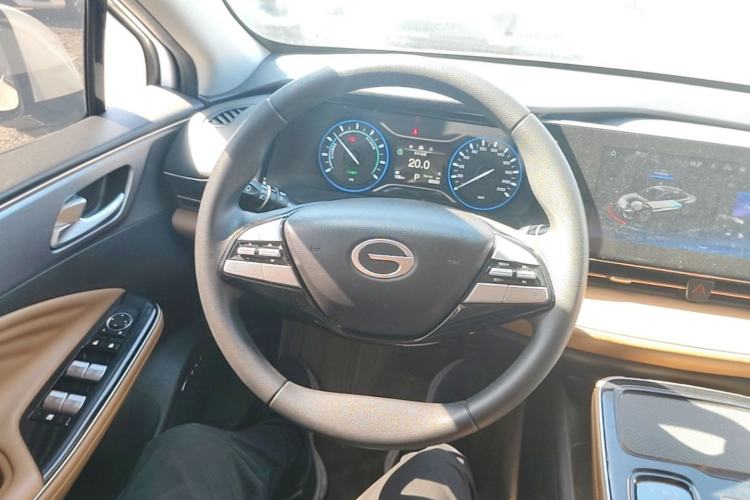 Used AION S 2023 Meizu 580 Lithium Iron Phosphate Steering Wheel