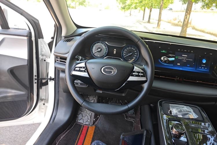 Used AION S 2023 Meizu 580 Lithium Iron Phosphate Steering Wheel