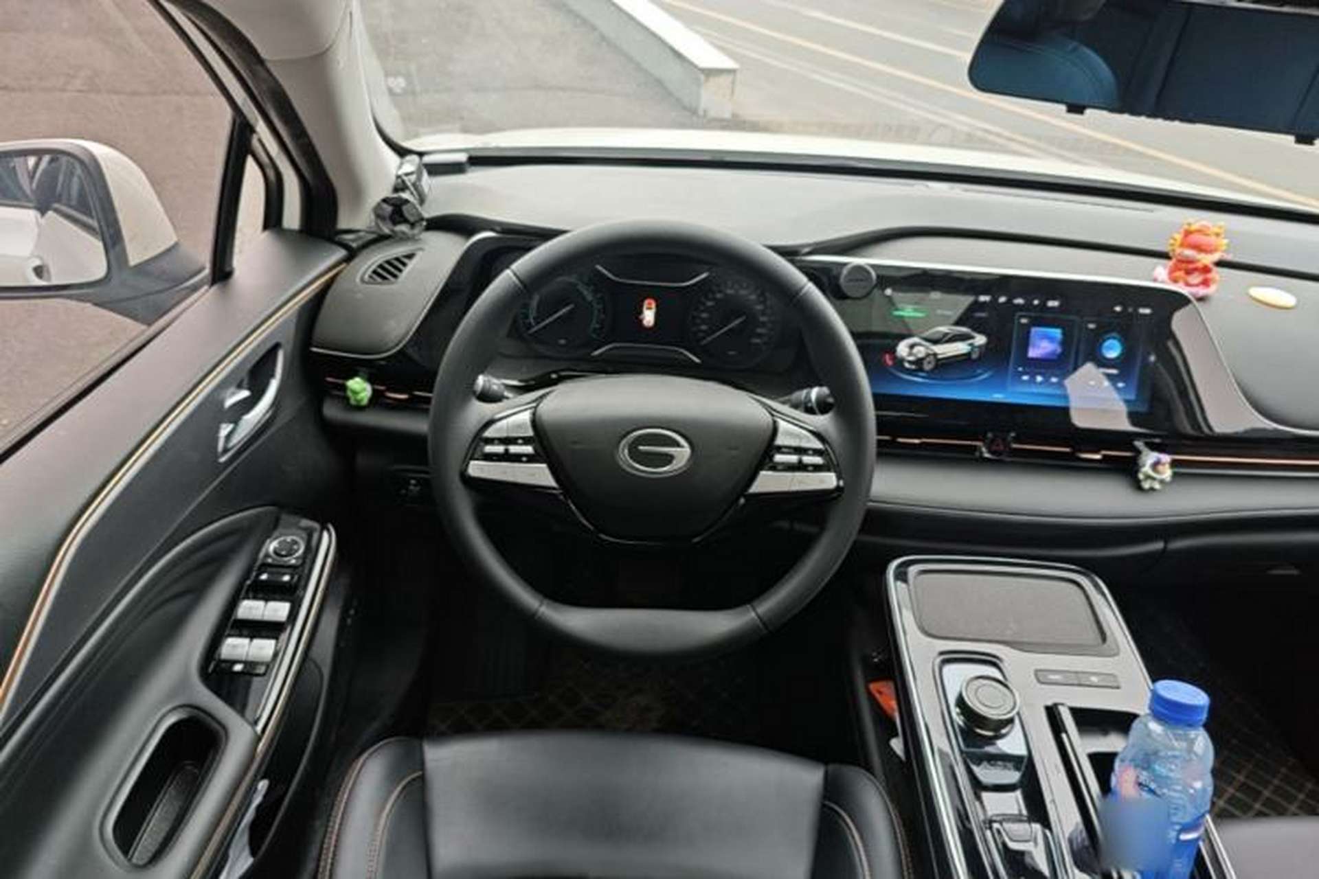 Used AION S 2023 Meizu 580 Lithium Iron Phosphate Steering Wheel