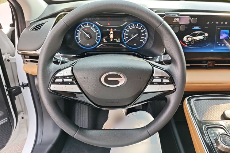 Used AION S 2023 Meizu 580 Lithium Iron Phosphate Steering Wheel