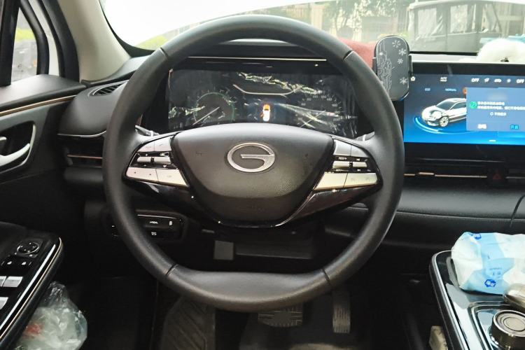 Used AION S 2023 Meizu 580 Lithium Iron Phosphate Steering Wheel
