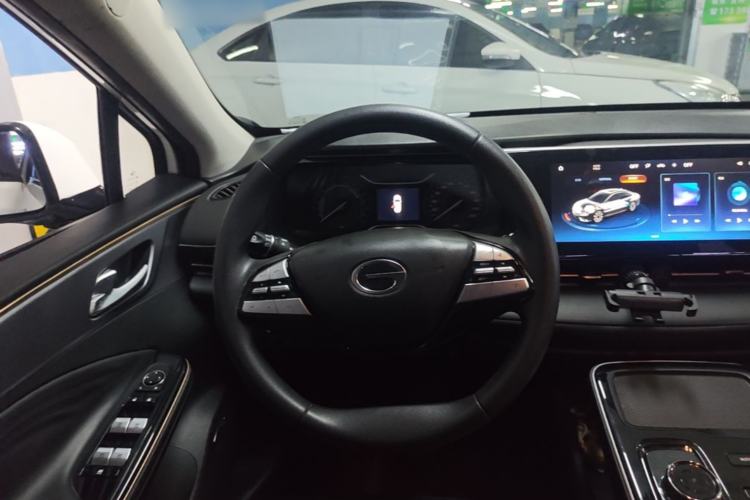 Used AION S 2023 Meizu 580 Lithium Iron Phosphate Steering Wheel