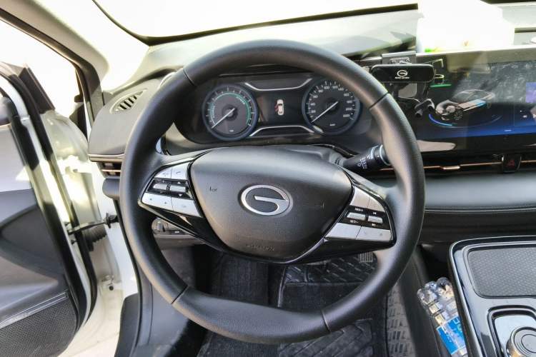 Used AION S 2023 Meizu 580 Lithium Iron Phosphate Steering Wheel