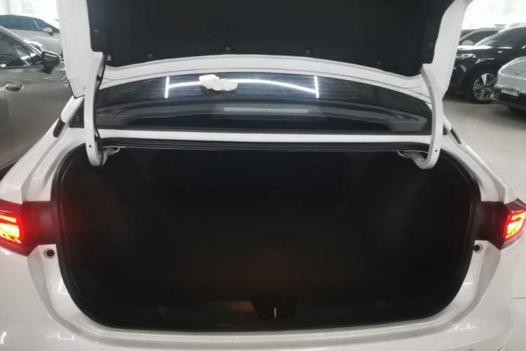 Used AION S 2023 Meizu 580 Lithium Iron Phosphate Trunk
