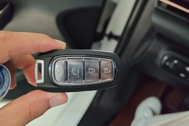 Used AION S 2023 Meizu 580 Lithium Iron Phosphate Vehicle Key