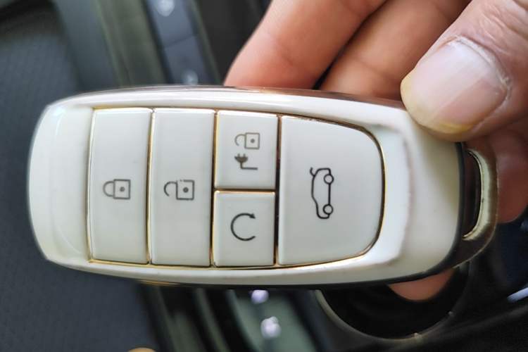 Used AION S 2023 Meizu 580 Lithium Iron Phosphate Vehicle Key