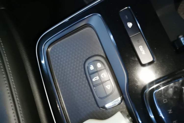 Used AION S 2023 Meizu 580 Lithium Iron Phosphate Vehicle Key